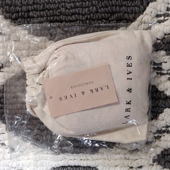 Lark & Ives Minimalist Hair Scarf Bundle - Picture 4 of 5